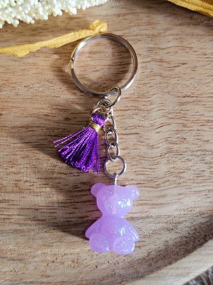 Porte-clé Ours en Résine – Charme et Originalité à Emporter !