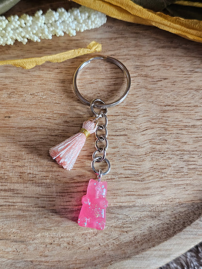 Porte-clé Ours en Résine – Charme et Originalité à Emporter !